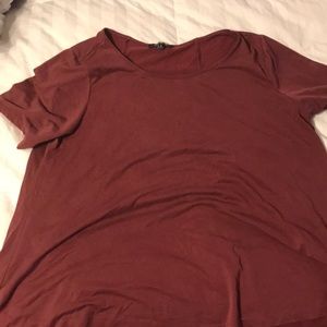 Flowy burgundy tee